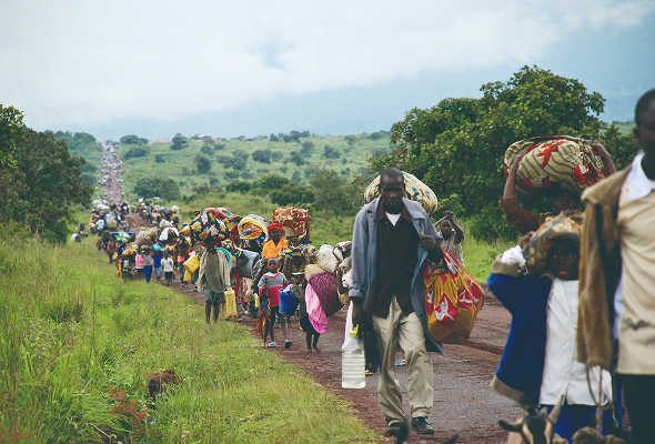 재난에 피난가는 사람들