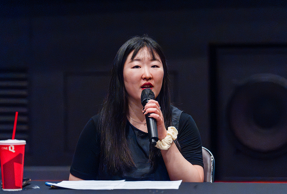 장선배우 인터뷰 사진