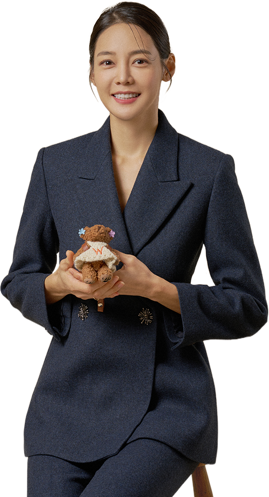 위드베어를 들고있는 안현모 사진