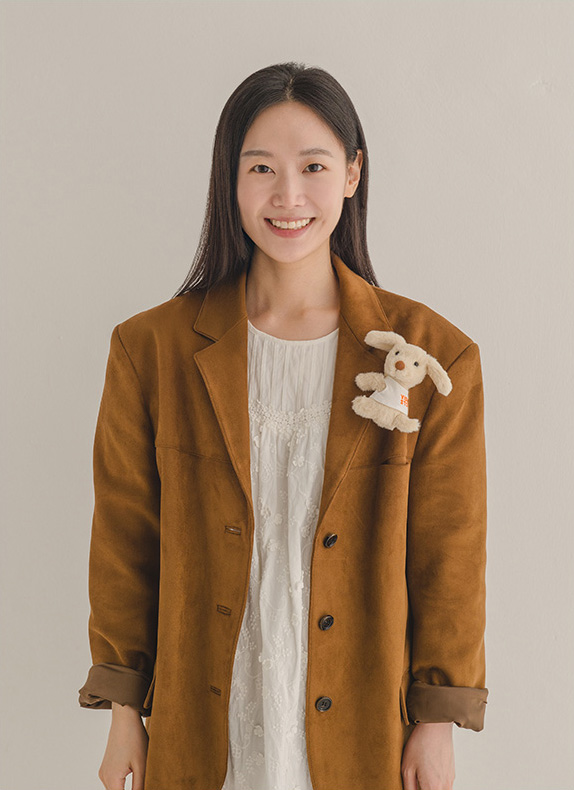 여성 모델 사진