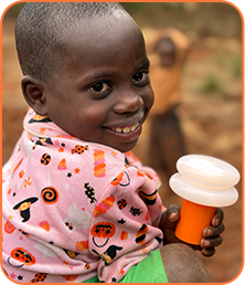 일광전구를 든 아이