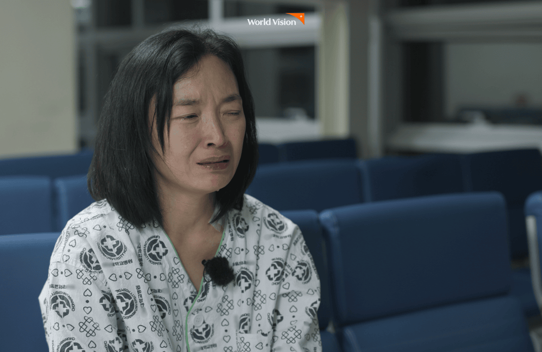 과거 병원에서 눈물 흘리던 엄마