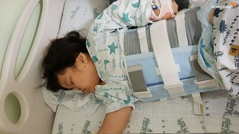 수술 직후 세연이