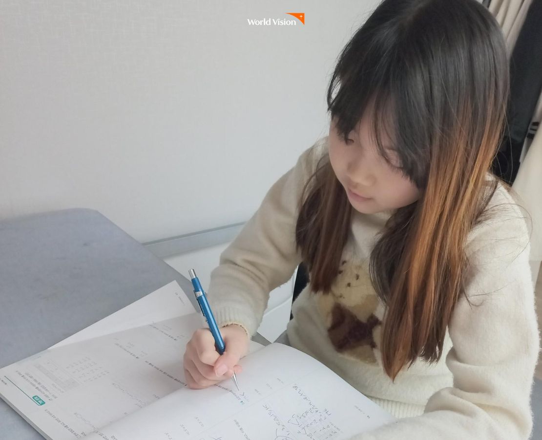 공부하는 희은이