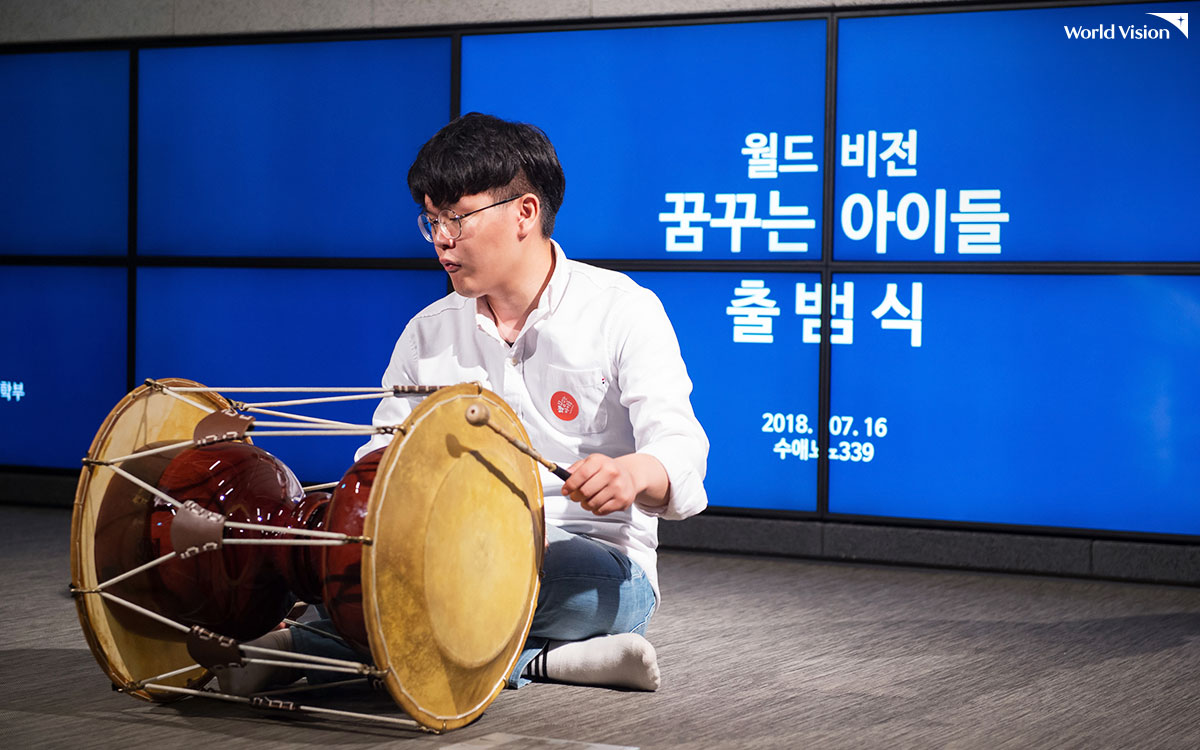 판소리 명장의 꿈을 이룬 한서와 고수 상민이의 공연