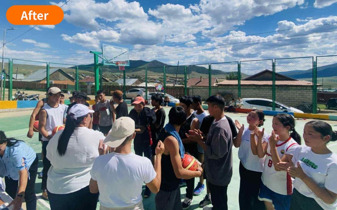 농구코트 조성 후 좋아하는 아이들